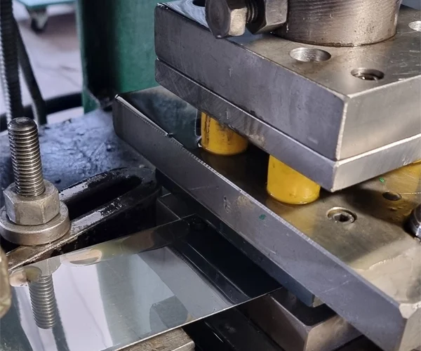 Macchinario-trancia Macchinario-trancia